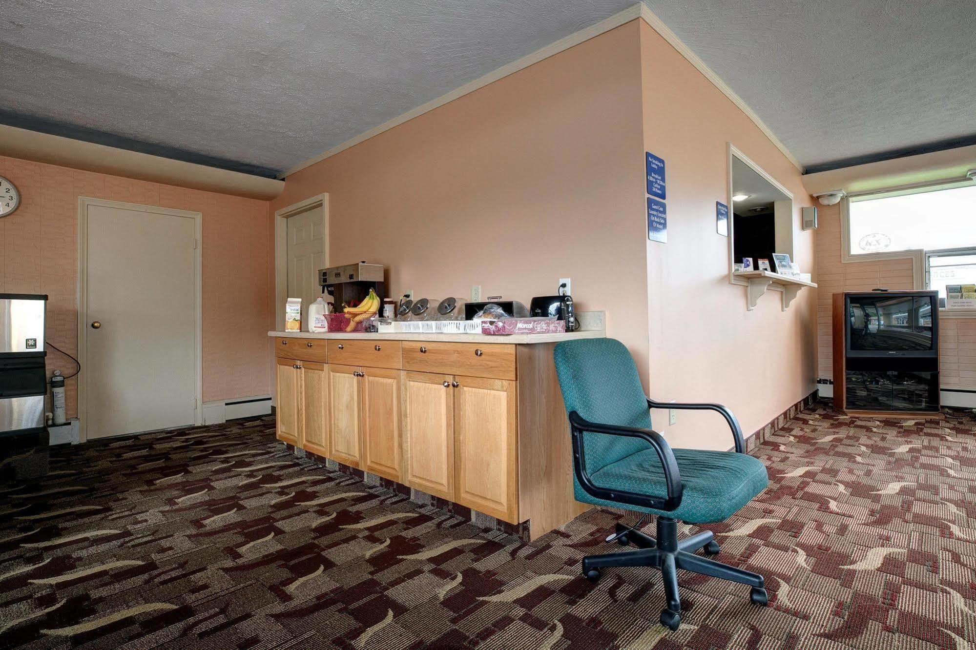 Americas Best Value Inn ברדפורד מסעדה תמונה